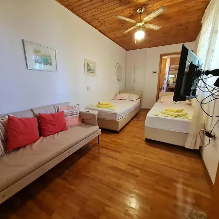 Ljubica Apartamento *